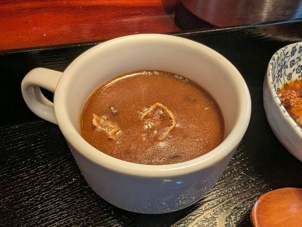西新宿】おかわり自由の“実質カレー食べ放題”!? 割烹田一の松花堂弁当