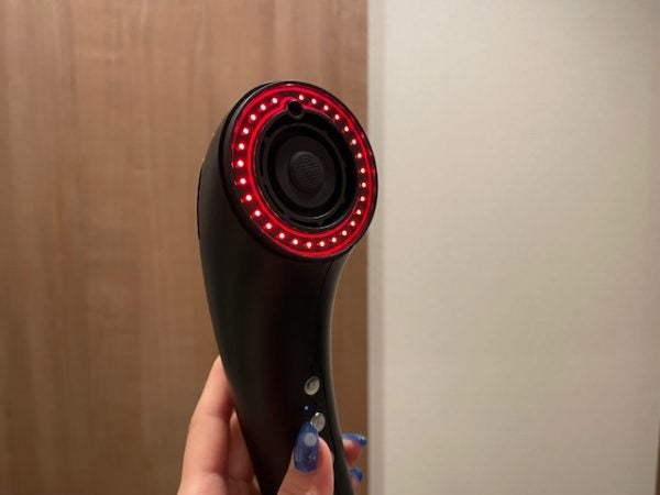 Brighte SHOWER DRYER 乾くのに乾かない次世代ドライヤー Brighte SHOWER DRYER ヘアドライヤー Brighte SHOWER DRYER