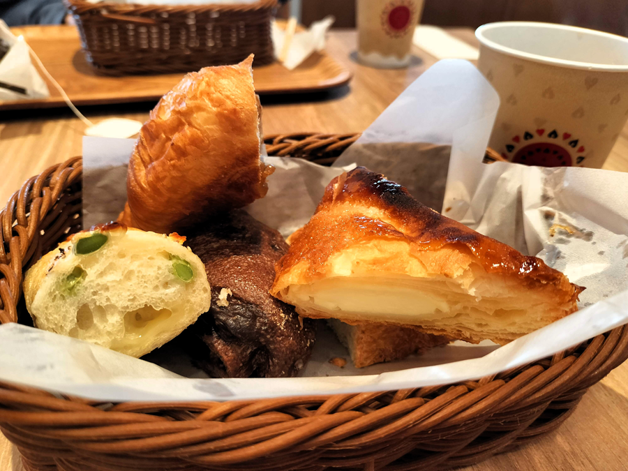 鶴ヶ島】大満足！パン食べ放題モーニングビュッフェ♪「ハートブレッド