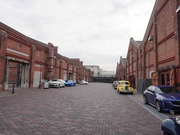 大阪・南港】「赤レンガステーキハウス」で優雅な熾火焼きTボーン