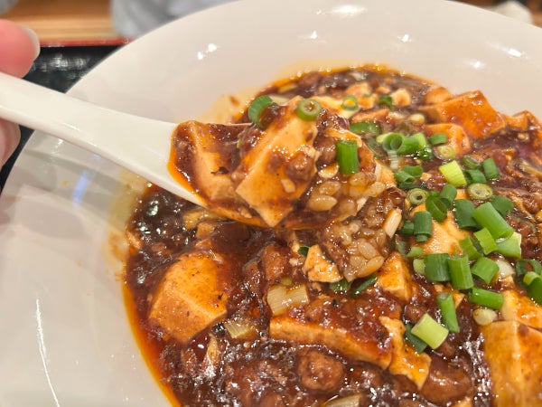 西区観音】コスパ最強◎「中国料理 恵莉華」で本格麻婆豆腐を堪能