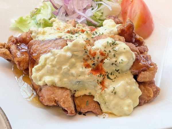 大戸屋】夏フェア限定！アボカドタルタル×南国ソースのチキン