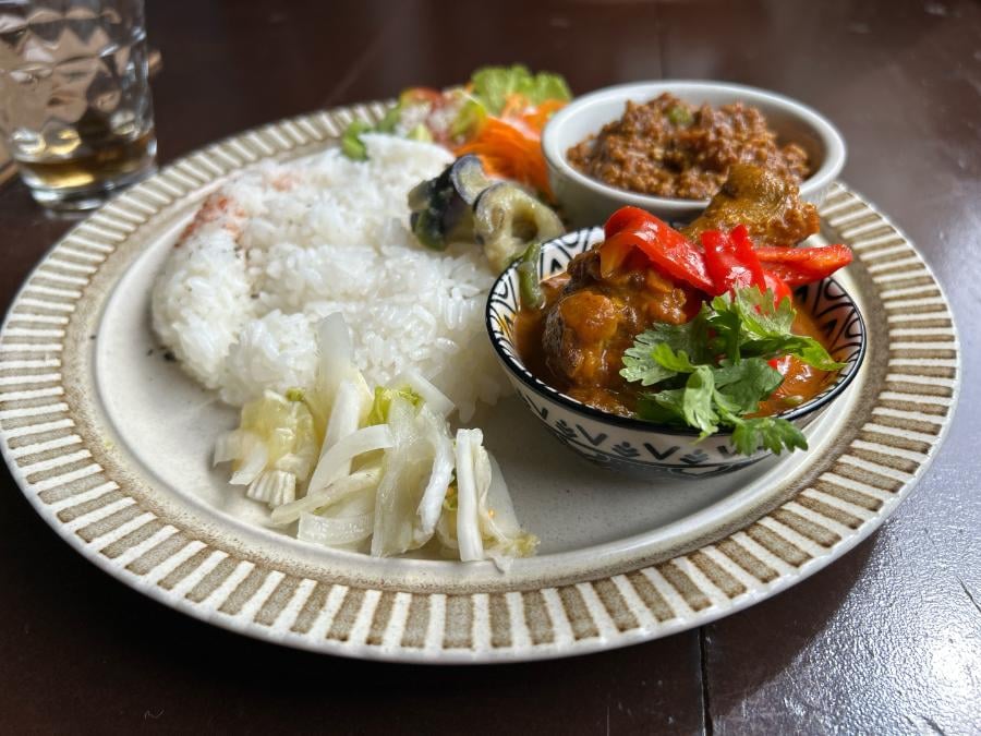 忘れられないキーマカレーとチャイ「なるせ堂」で美味しいランチ【大崎