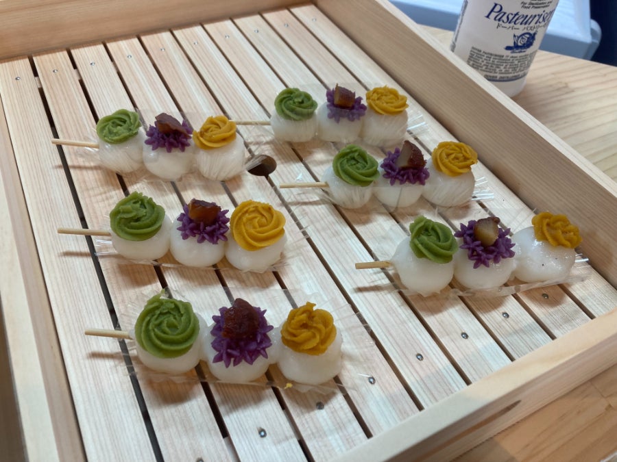 食べるのがもったいない！！花咲くおはぎ【Oh!huggy!!（オーハギー