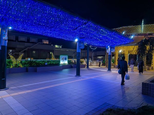 溝の口】キラリデッキイルミネーションで30万球の光に癒される夜散歩