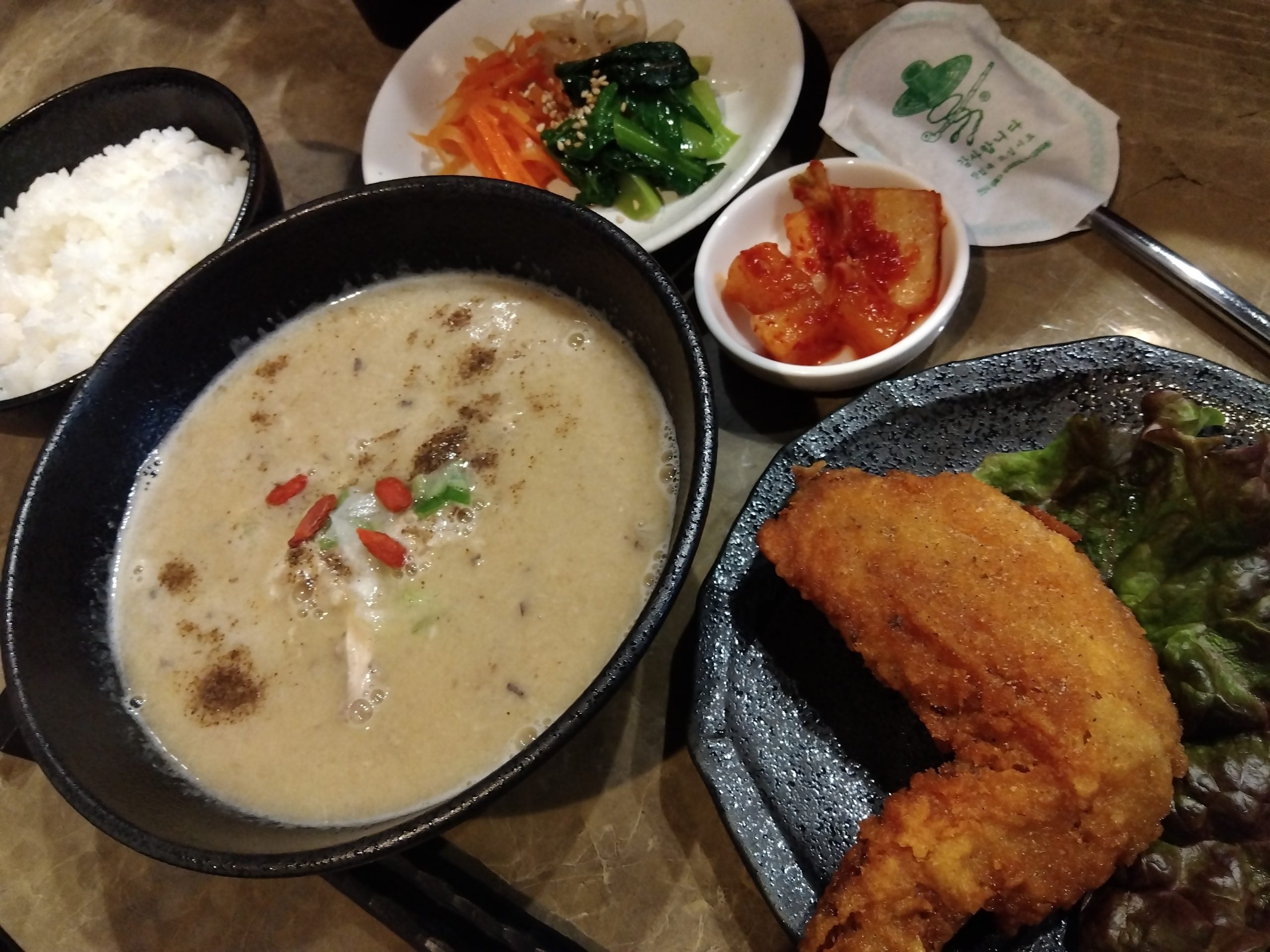 神戸・芦屋・西宮】予約必至店や人気上昇中店がズラリ☆地元通の