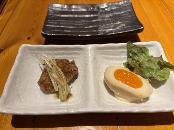 ①妊活【さち福乃鳥】 連坊駅からすぐ！ 次々注文したくなる備長炭で焼く香り高い焼き鳥「福