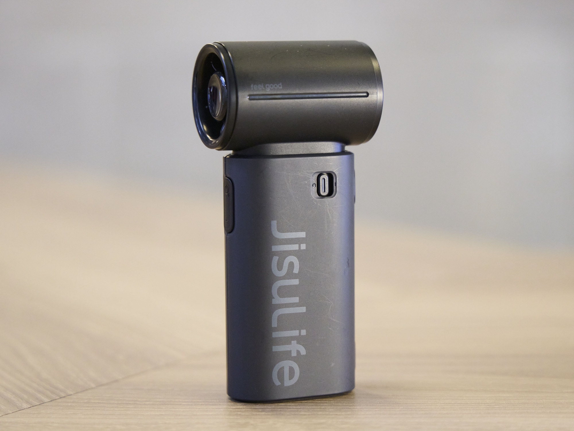 プレゼント】日本の暑い夏に！「JisuLife」のハンディファンが販売開始