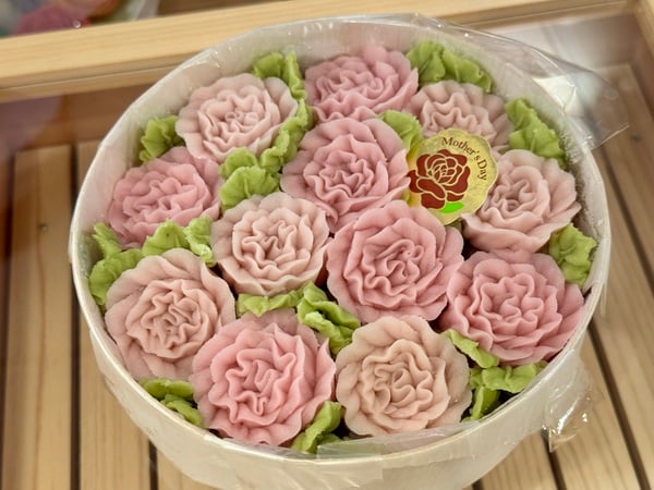 中央区】私の一目惚れスイーツ！食べる花束「フラワーおはぎ専門店Oh