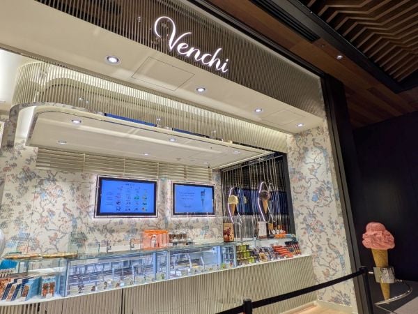 天神】九州初！イタリアのチョコレート「ヴェンキ」！限定ジェラートも