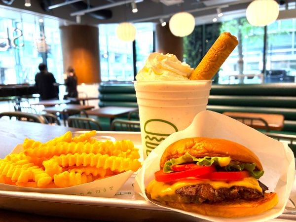 博多】NY発ハンバーガーレストラン「Shake Shack」九州初出店