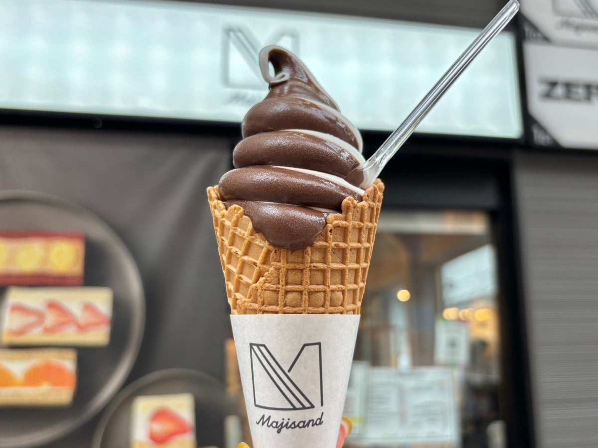 チョコ好き必見！ベルギー産チョコのソフトクリーム「マジサンド