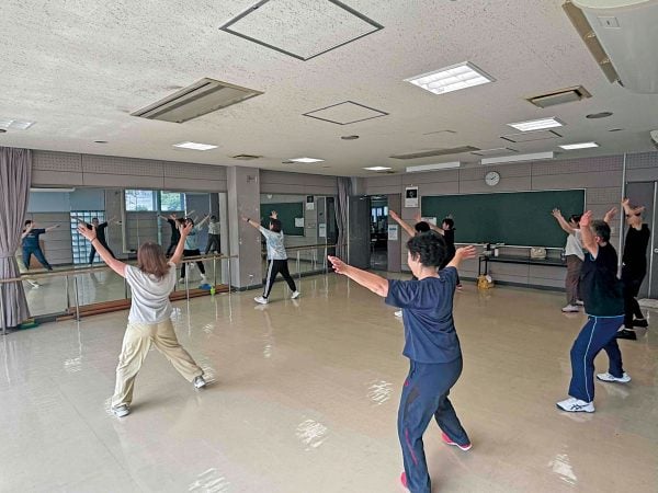 リズムに合わせて楽しく動いてリフレッシュ！ 9月開講「簡単